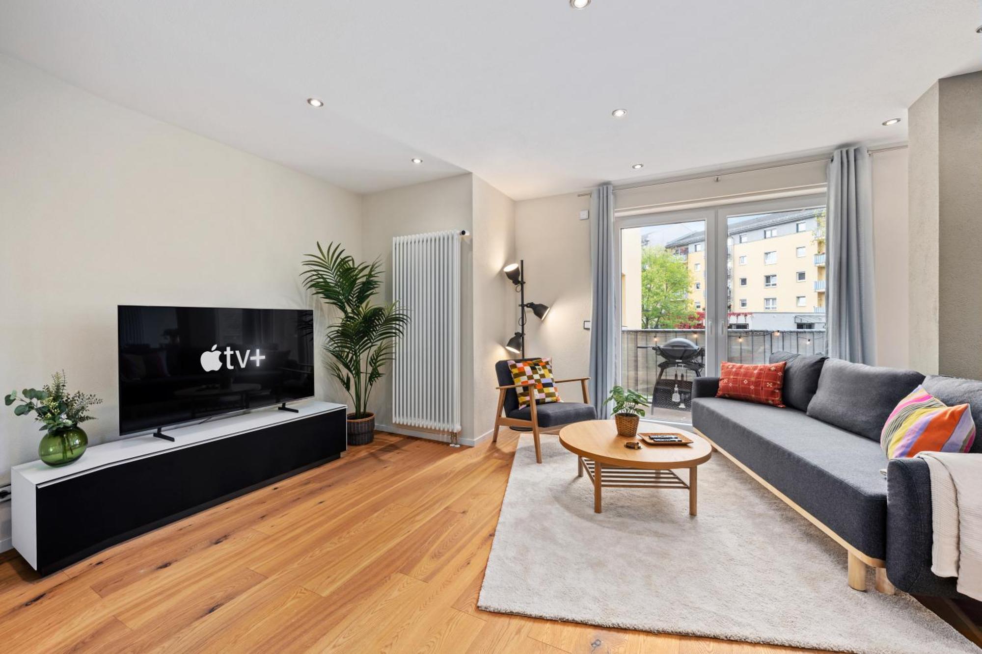 Edler Wohnraum Schwanenteich-Suite Mit Balkon, Kaffeevollautomat, Lift & Parkplatz 茨维考 外观 照片