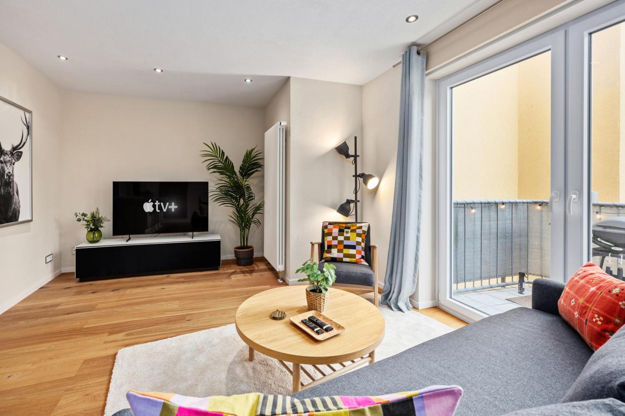 Edler Wohnraum Schwanenteich-Suite Mit Balkon, Kaffeevollautomat, Lift & Parkplatz 茨维考 外观 照片